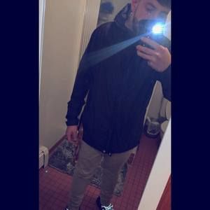 Meet your Posher, Dylan